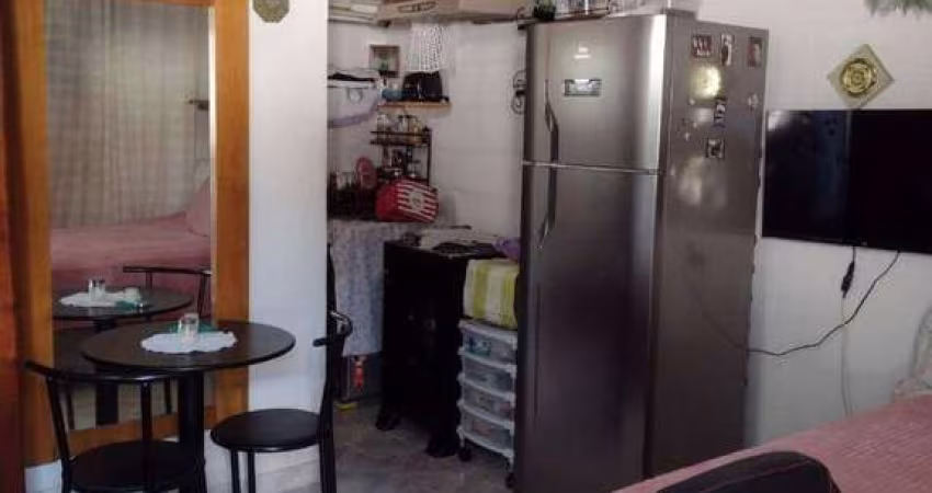 Bangalô com 1 dormitório à venda por R$ 204.000 - Palmeiras - Cabo Frio/RJ