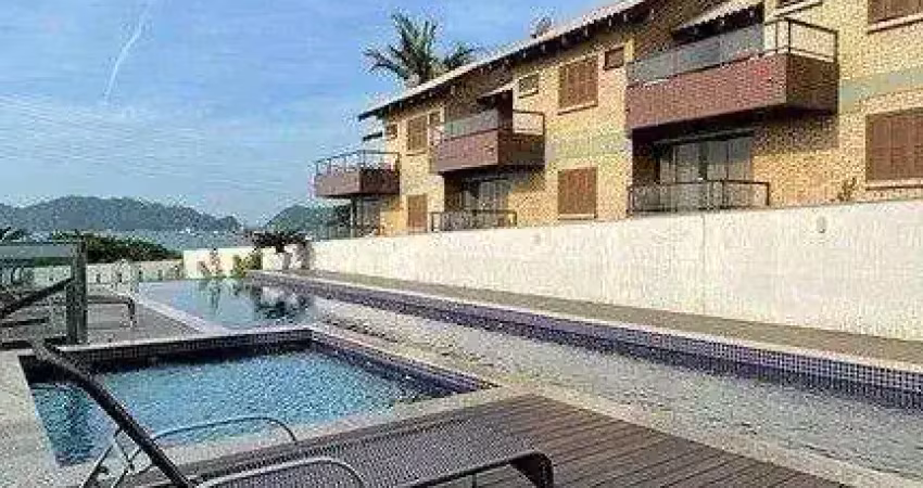 Frente mar com 03 suítes, e 03 garagens em bombinhas