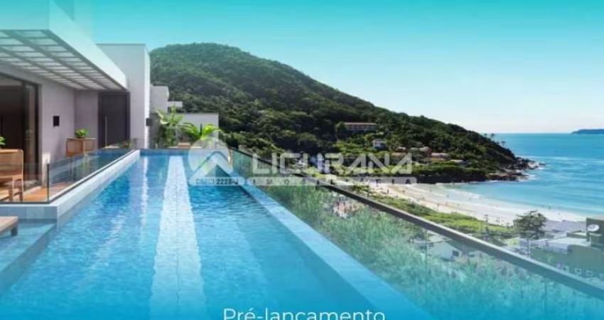 Casas de Alto padrão com vista mar na praia de Quatro Ilhas em Bombinhas