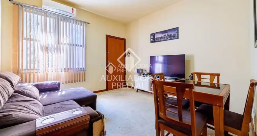 Apartamento com 2 quartos à venda na Rua Cássio de Medeiros, 760, Tristeza, Porto Alegre