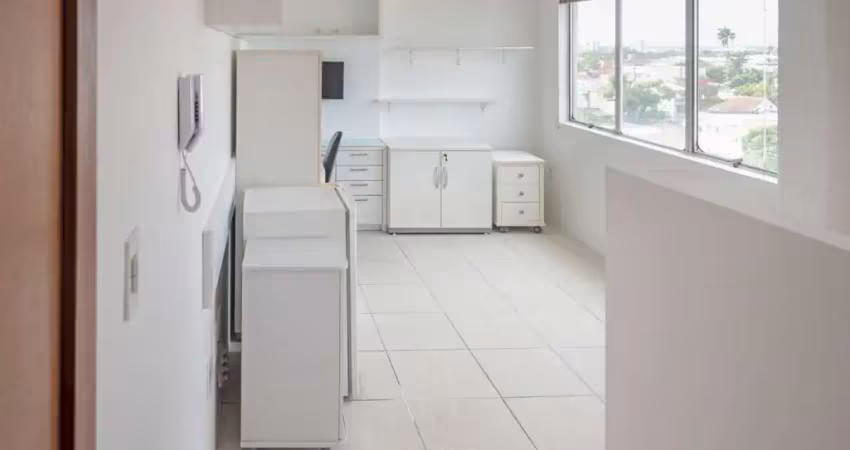 Sala comercial à venda na Avenida Assis Brasil, 418, Santa Maria Goretti, Porto Alegre