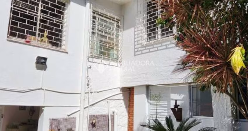 Casa com 4 quartos à venda na Rua Itaboraí, 230, Jardim Botânico, Porto Alegre