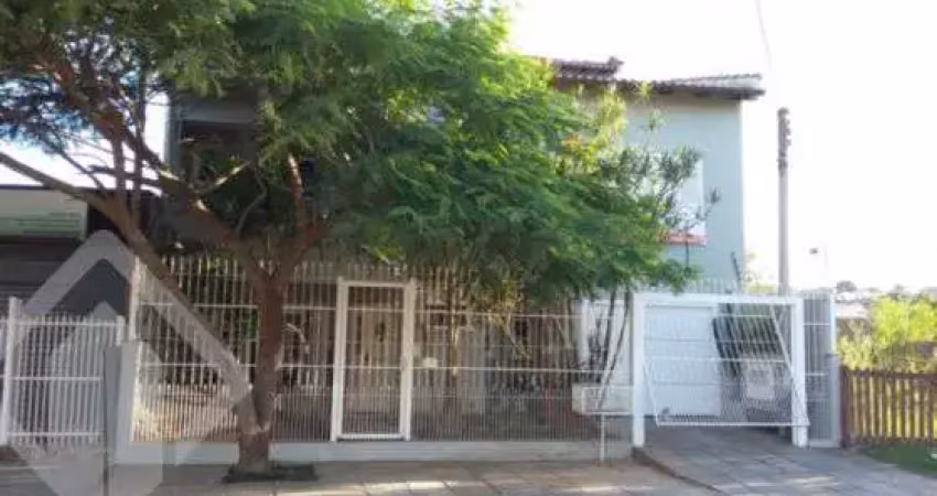 Casa em condomínio fechado com 6 quartos à venda na Avenida Ipiranga, 223, Maringá, Alvorada