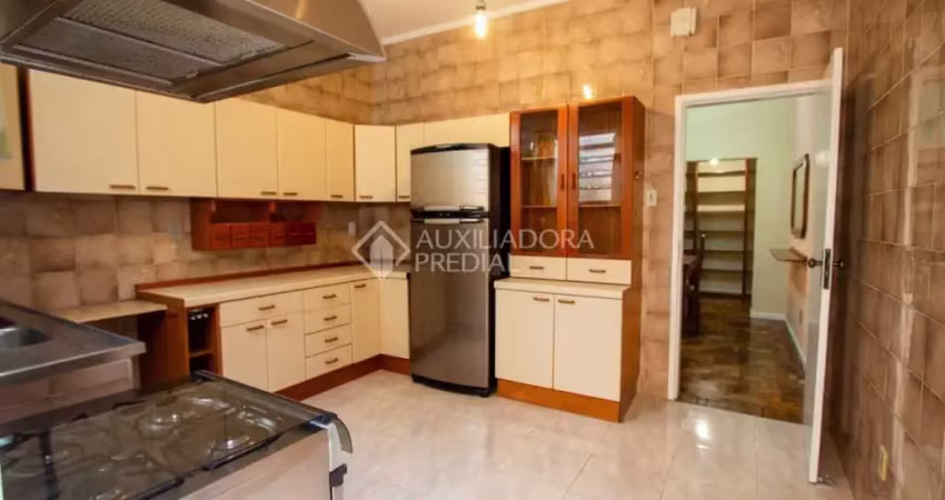 Casa em condomínio fechado com 3 quartos à venda na Rua Artigas, 214, Petrópolis, Porto Alegre