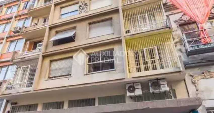 Apartamento com 3 quartos à venda na Rua General Vitorino, 254, Centro Histórico, Porto Alegre