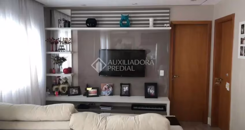 Apartamento com 3 quartos à venda na Avenida Assis Brasil, 946, Passo da Areia, Porto Alegre