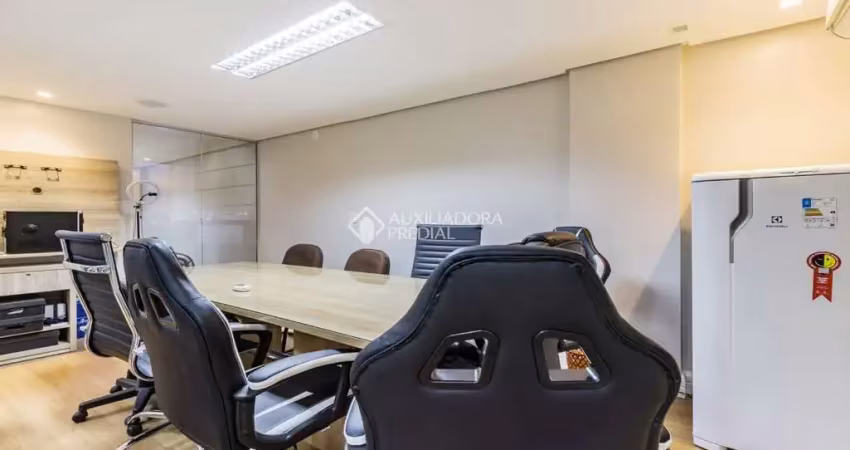 Sala comercial à venda na Rua Vigário José Inácio, 263, Centro Histórico, Porto Alegre