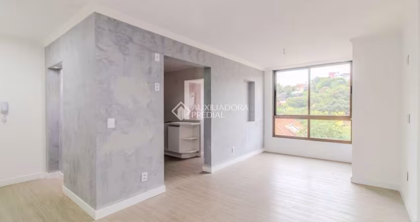 Apartamento com 3 quartos à venda na Travessa Alfredo Costa, 53, Medianeira, Porto Alegre