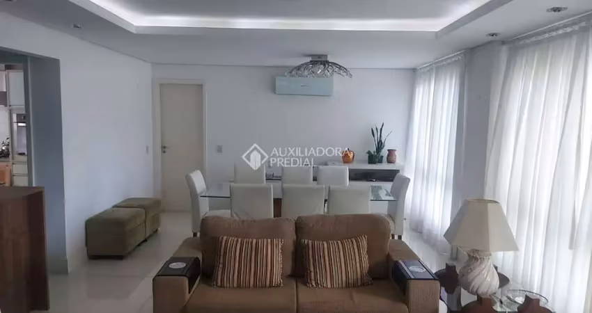 Apartamento com 3 quartos à venda na Rua Jari, 671, Passo da Areia, Porto Alegre