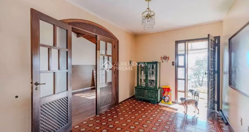 Casa com 4 quartos à venda na Acesso das Palmeiras, 100, Santa Tereza, Porto Alegre