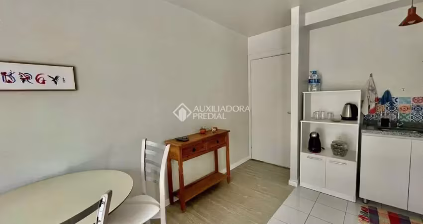 Apartamento com 2 quartos à venda na Avenida José Aloísio Filho, 595, Humaitá, Porto Alegre