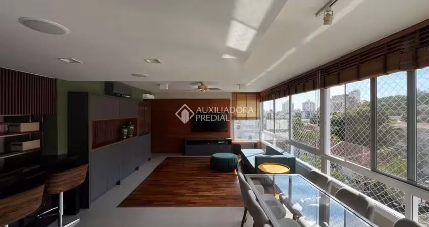 Apartamento com 3 quartos à venda na Rua Marquês do Pombal, 833, Auxiliadora, Porto Alegre