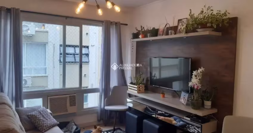 Apartamento com 3 quartos à venda na Rua Marquês do Pombal, 499, Moinhos de Vento, Porto Alegre