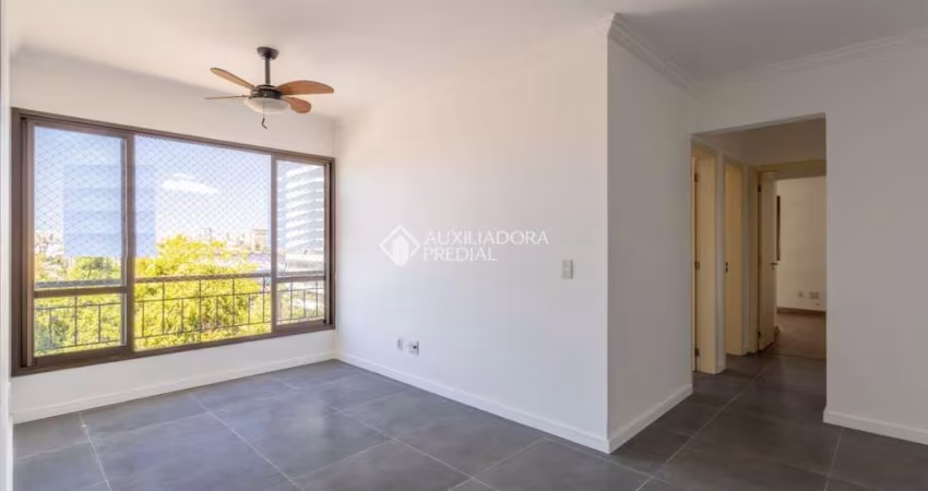 Apartamento com 3 quartos à venda na Avenida Polônia, 375, São Geraldo, Porto Alegre