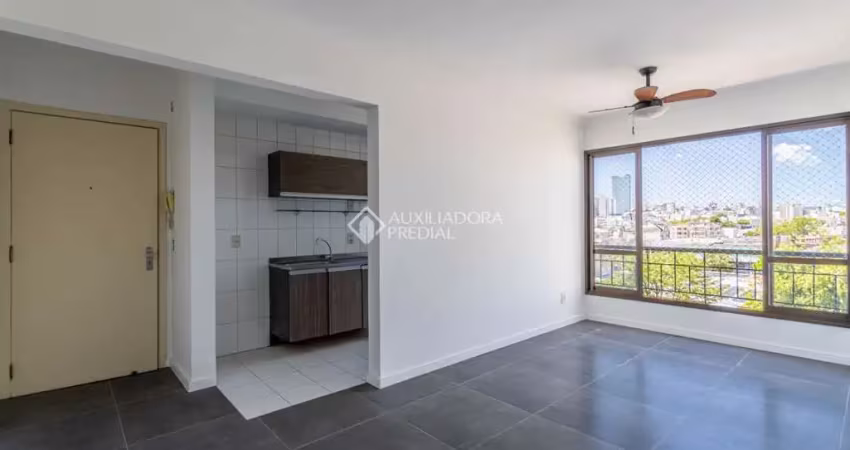 Apartamento com 3 quartos à venda na Avenida Polônia, 375, São Geraldo, Porto Alegre