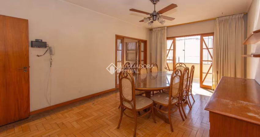 Apartamento com 3 quartos à venda na Rua Garibaldi, 989, Independência, Porto Alegre