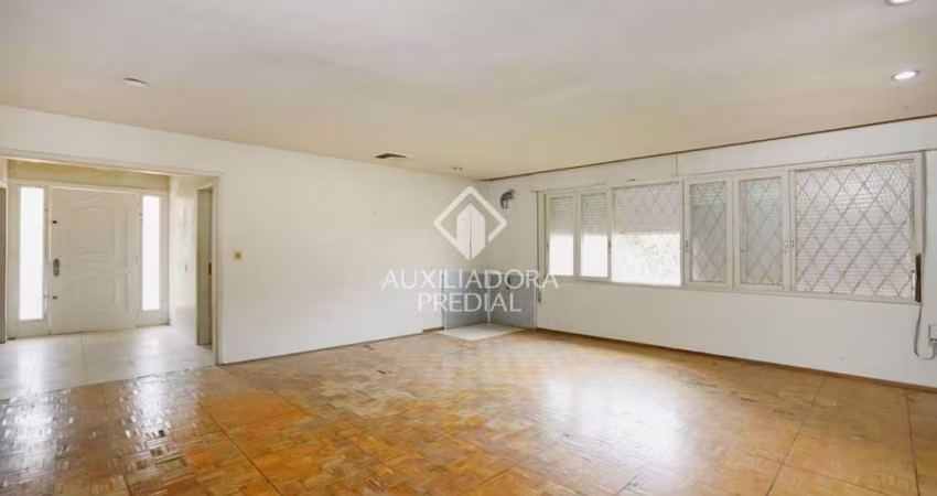 Casa com 2 quartos à venda na Rua Chavantes, 334, Vila Assunção, Porto Alegre