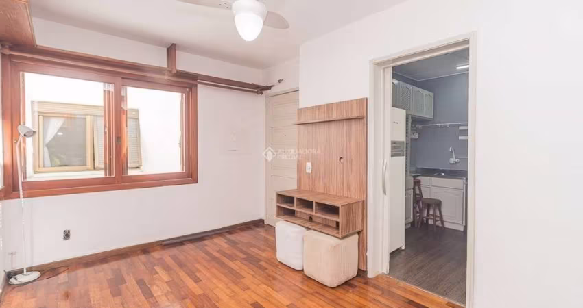 Apartamento com 2 quartos à venda na Rua João Abbott, 108, Petrópolis, Porto Alegre