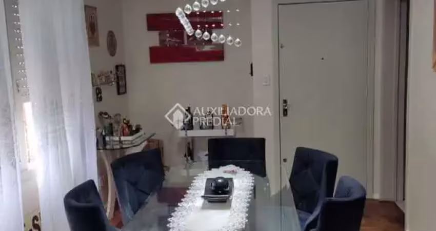 Apartamento com 3 quartos à venda na Rua Açores, 328, Passo da Areia, Porto Alegre