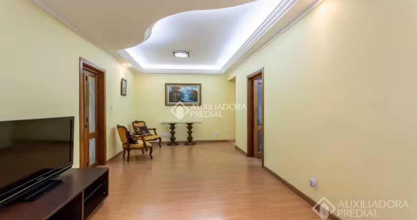 Apartamento com 3 quartos à venda na Avenida Protásio Alves, 440, Petrópolis, Porto Alegre