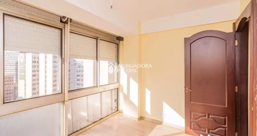 Sala comercial à venda na Rua Sete de Setembro, 1069, Centro Histórico, Porto Alegre