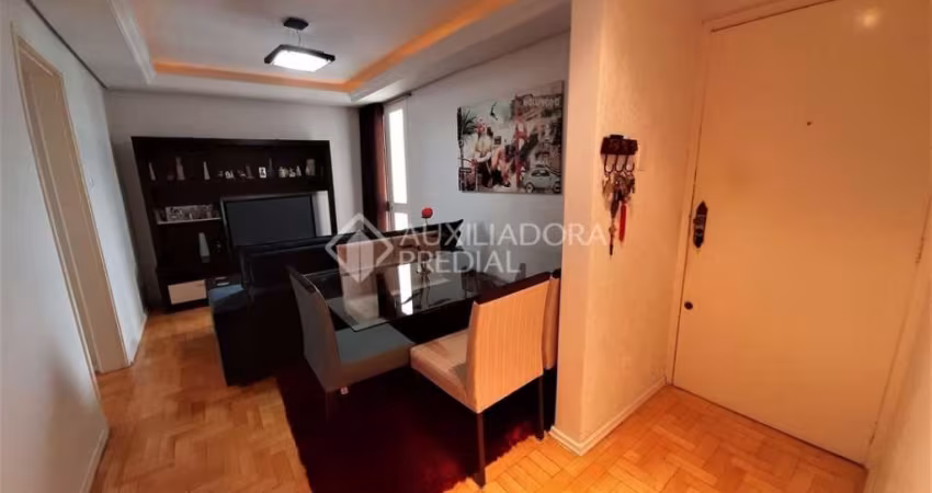 Apartamento com 2 quartos à venda na Rua Carazinho, 501, Petrópolis, Porto Alegre