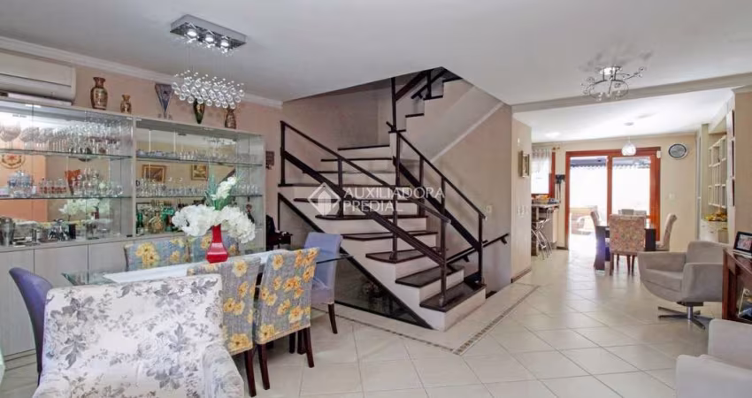 Casa com 4 quartos à venda na Rua Alberto Silva, 830, Vila Ipiranga, Porto Alegre