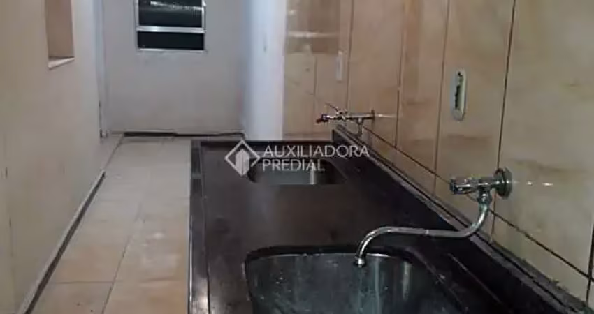 Apartamento com 2 quartos à venda na Avenida Berlim, 137, São Geraldo, Porto Alegre