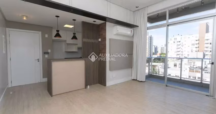 Loft com 1 quarto à venda na Rua Eça de Queiroz, 96, Petrópolis, Porto Alegre