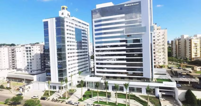 Sala comercial à venda na Avenida Doutor Nilo Peçanha, 3245, Chácara das Pedras, Porto Alegre