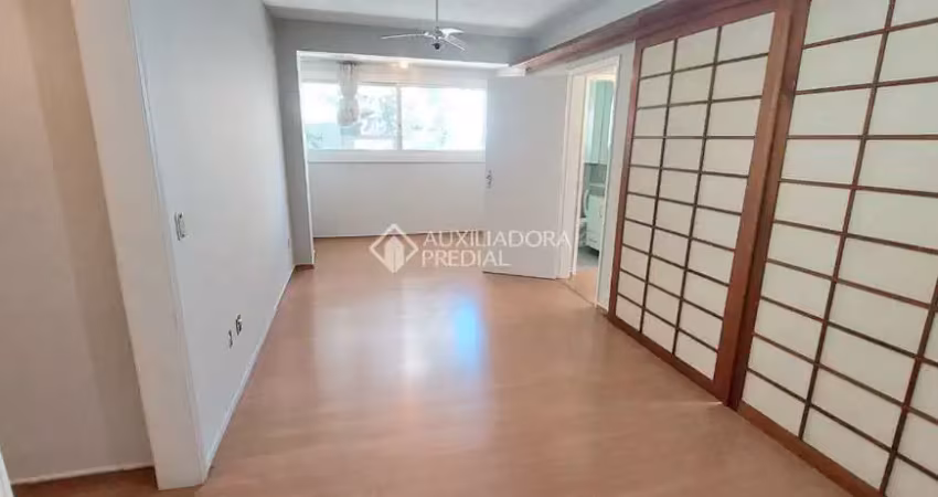 Apartamento com 2 quartos à venda na Rua Ramiro Barcelos, 1587, Floresta, Porto Alegre