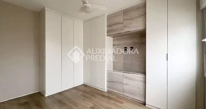 Apartamento com 2 quartos à venda na Rua Frederico Otávio Domingues Barbosa, 50, São Sebastião, Porto Alegre