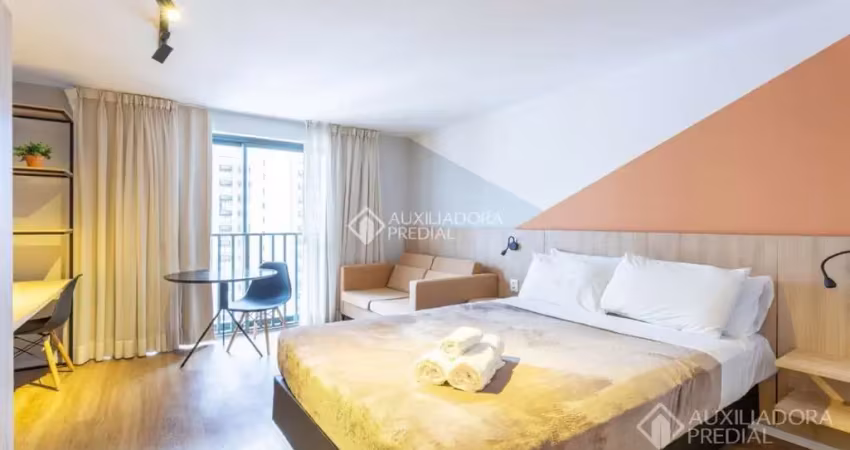 Loft com 1 quarto à venda na Rua Vinte e Quatro de Outubro, 1585, Auxiliadora, Porto Alegre