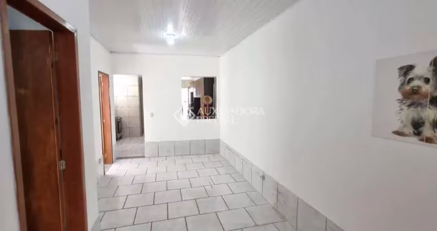 Casa com 2 quartos à venda na Rua Batista Xavier, 65, Partenon, Porto Alegre