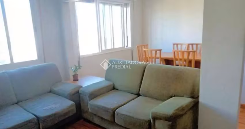 Apartamento com 2 quartos à venda na Avenida Berlim, 848, São Geraldo, Porto Alegre