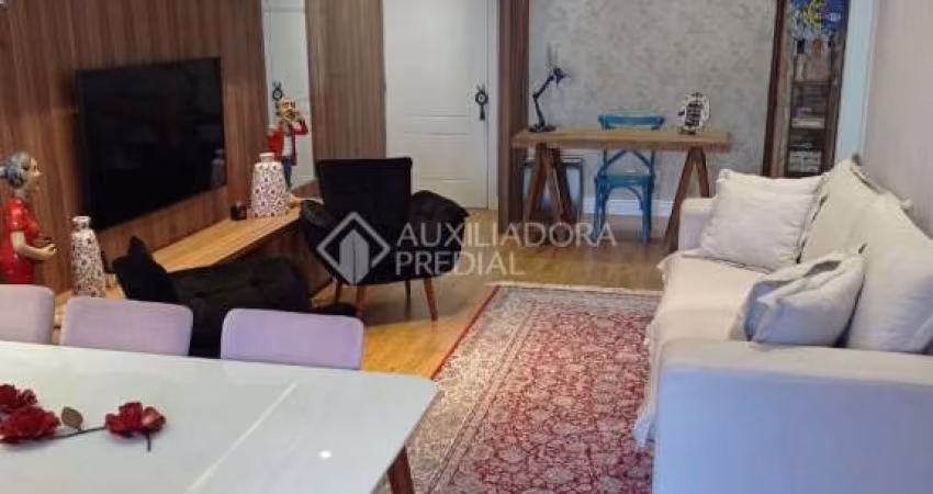 Apartamento com 2 quartos à venda na Rua Líbia, 286, Vila Ipiranga, Porto Alegre