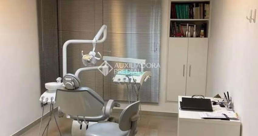 Sala comercial à venda na Avenida Alberto Bins, 789, Centro Histórico, Porto Alegre