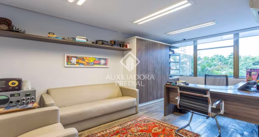 Sala comercial à venda na Praça Princesa Isabel, 844, Azenha, Porto Alegre