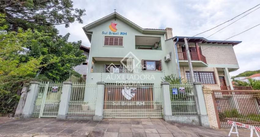 Casa em condomínio fechado com 3 quartos à venda na Avenida Marquês de Souza, 337, Jardim São Pedro, Porto Alegre