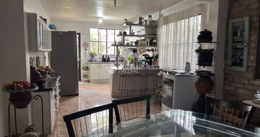 Casa com 4 quartos à venda na Rua Esplêndida, 232, Agronomia, Porto Alegre