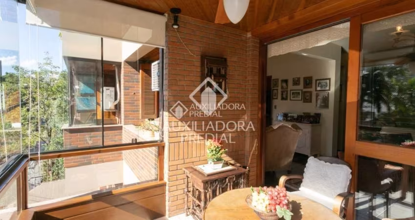 Apartamento com 3 quartos à venda na Avenida Lavras, 271, Petrópolis, Porto Alegre