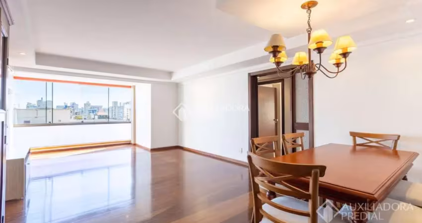 Apartamento com 3 quartos à venda na Rua Coronel Paulino Teixeira, 169, Rio Branco, Porto Alegre