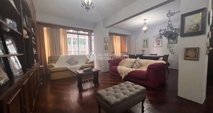 Apartamento com 2 quartos à venda na Rua Garibaldi, 954, Independência, Porto Alegre