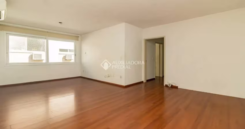 Apartamento com 3 quartos à venda na Rua Honório Silveira Dias, 840, São João, Porto Alegre