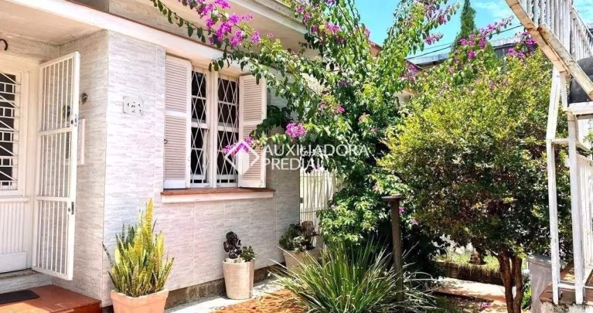 Casa com 2 quartos à venda na Rua Ernesto da Fontoura, 841, São Geraldo, Porto Alegre