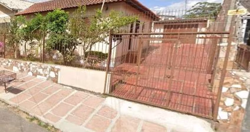 Casa com 3 quartos à venda na Rua Carlos Barone, 120, Passo das Pedras, Porto Alegre