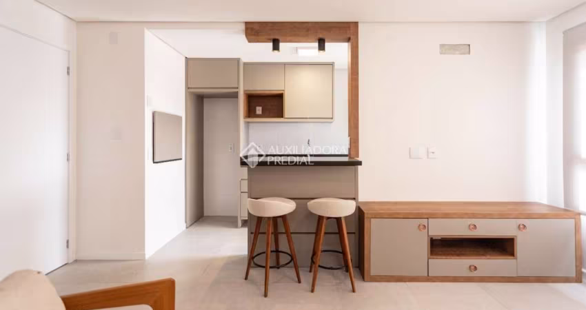 Apartamento com 3 quartos à venda na Avenida do Forte, 1062, Vila Ipiranga, Porto Alegre