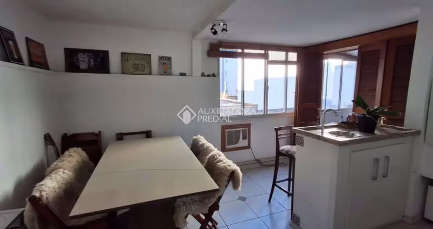 Cobertura com 2 quartos à venda na Avenida Lavras, 526, Petrópolis, Porto Alegre
