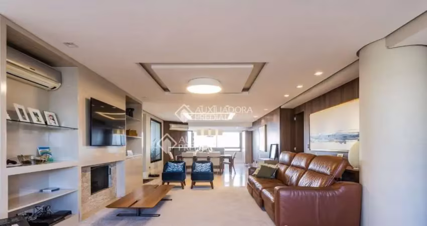 Apartamento com 3 quartos à venda na Avenida Bagé, 1344, Petrópolis, Porto Alegre