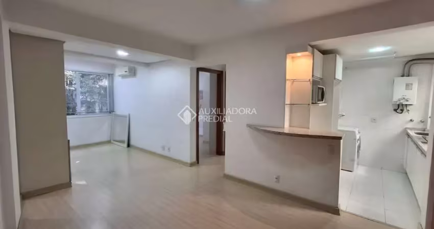 Apartamento com 1 quarto à venda na Rua Santo Antônio, 893, Floresta, Porto Alegre